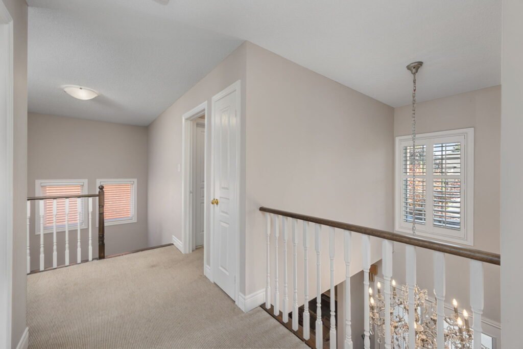 021-2388-Eighth-Line-Oakville.jpg