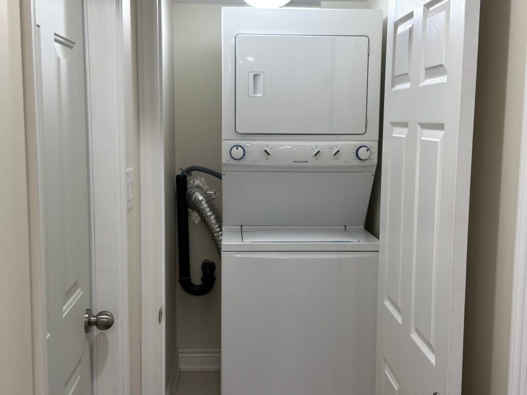 4325-Guildwood-Way-11-scaled.jpeg